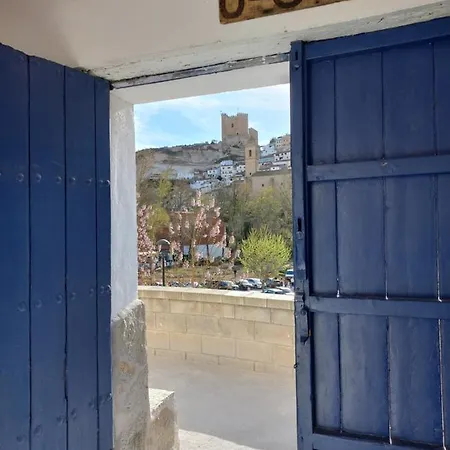 Casa Cueva El Porton